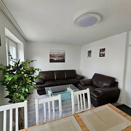 Work & House In * Biebelnheim