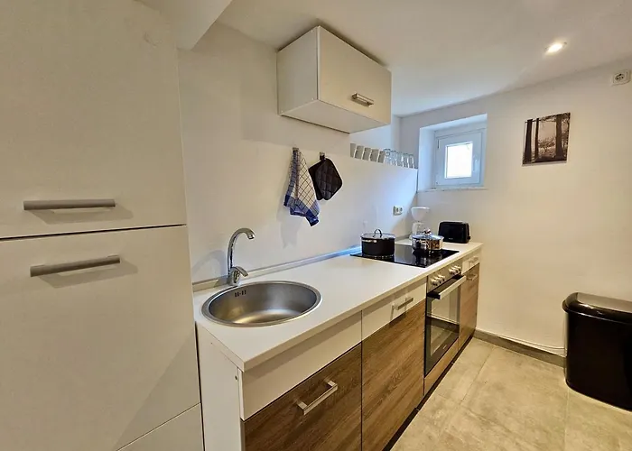 Work & House In Dom wakacyjny Biebelnheim