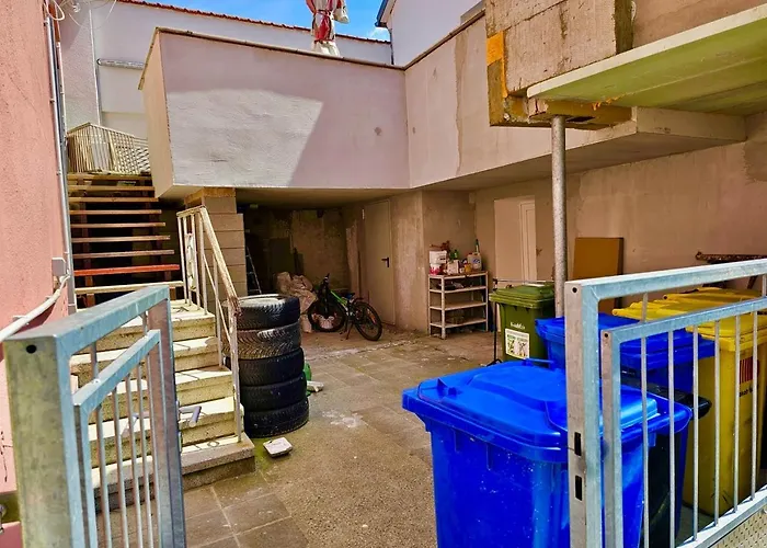 Dom wakacyjny Work & House In